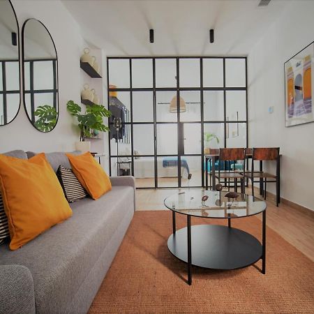 Pelicano Seville Apartments Экстерьер фото